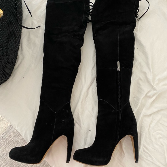 Black suede thigh high boots - Picture 1 of 7